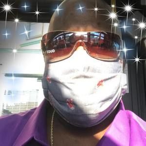 Meet your Posher, Robert